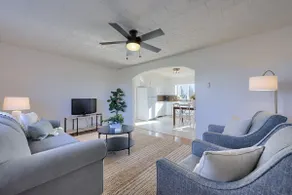 Mountain Sunrise Retreat - Image 3