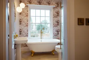 The Manor Lodge, Repton - Image 4
