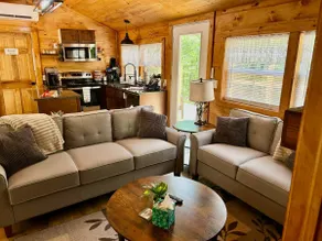 Peaceful, Private Hot tub and, close to attraction - Image 2