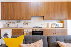 1 Bedroom garden flat City Central Slough near Windsor - Image 3
