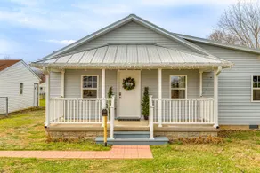 17 Mi to Brookville Lake: Home w/ In-unit Laundry - Image 3