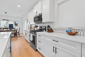 The Townhouse on Highland  – Near Greenbelt - Image 5