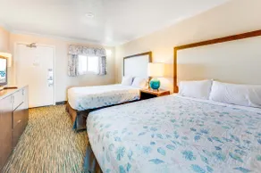Direct Oceanfront at Coral Beach with Heated Pools - Image 4