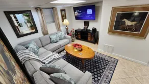 The Cozy Corner - Image 4