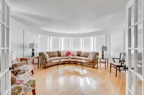 Spectacular 5BR Home | Horse, Bike, Wine Country - Image 3