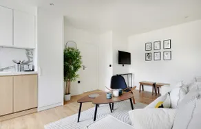 A Charming 1 Bedroom/1 Bathroom & Terrace – Bois de Vincennes - Image 5