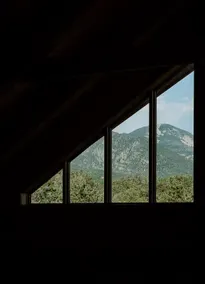 Taos Mountain Lodge Luxury Hot Tub Private Theater - Image 4