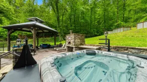Peaceful Side Retreat Acreage Game Room 7 Bedrooms - Image 3