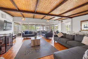 Paradise Retreat Lakehouse - Jamieson - Sleeps 10 - Image 4