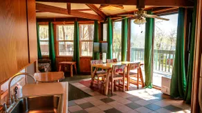 Stunning Octagon Cabin Retreat - Image 3