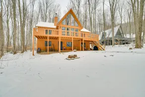 1 Mi to Nubs Nob Ski: Cabin w Sauna & Deck - Image 3