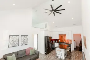 Sojourn Steps to the Beach Sleeps 4 - Image 4