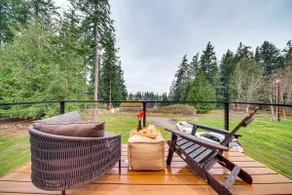 2 Mi to Warm Beach: Family Gem w/ Views - Image 2