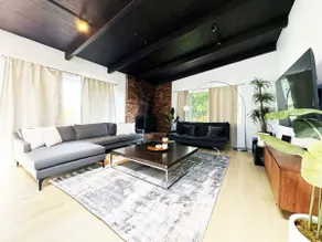 Bright 2BR Home Near LAX & SoFi - SH2 - LAD - Image 2