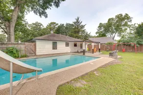 Tomball Home w/ Game Room: Walk to Main Street! - Image 2
