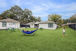 Luxury 4Bd 2Ba w Hot-Tub & Cinema Room - 14 guest - Image 2