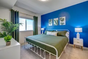 4th FL Corner 2bd 2ba Unit - Hot tubs - Fast WiFi - Image 2