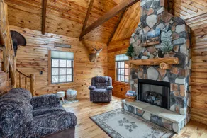 Kentucky Cabin Getaway w/ Loft Sleeping - Image 2