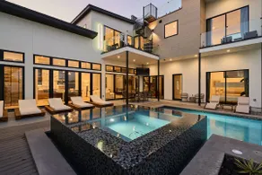 Lone Star Lookout | Pool • Rooftop • City Views - Image 3