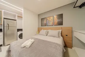 Charming, elegant and fully equipped in an incredible building - Image 2