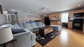 Island Pond Apartment on VAST Trail – 3BR, 2BA - Image 3