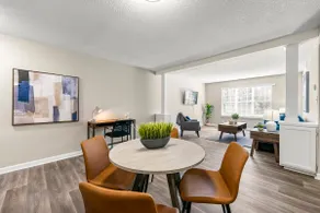 Upper Westside 2BR – Free Parking & Wi-Fi - Image 2