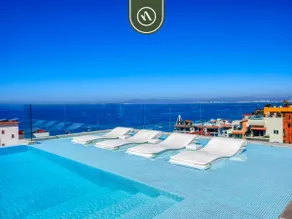 Stunning 2 BR Condo in Romantic Zone - Pool - Image 2
