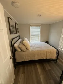 The Lighthouse - Perfect Location Near Beach - Image 3