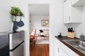 Historic Suite | Near Mercer University & Downtown - Image 5
