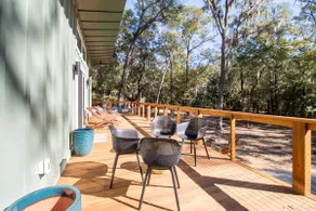 3BR home with nature views - Image 4