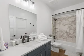 Affordable Comfort in Juneau 206 - Image 5