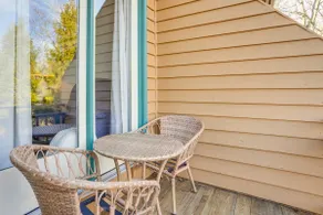 Modern Townhome at Wintergreen Resort - Image 5