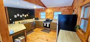 Mystic Nights* Trail Access* Lake Access*Hot Tub - Image 3