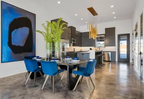 Modern Retreat with Rooftop and Lake Access - Image 4