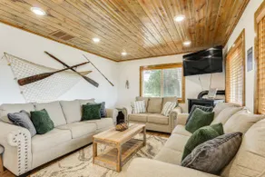 Riverfront Home w/ Private Dock in Wisconsin Dells - Image 4