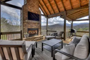 Majestic Mountain Retreat Hot Tub Pool Table - Image 3