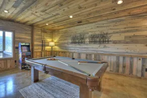 Majestic Mountain Retreat Hot Tub Pool Table - Image 4