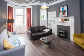 Stylish 1 Bedroom Flat in Glasgow West End - Image 2