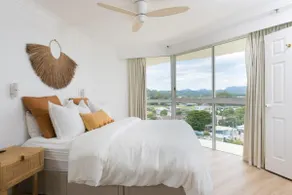 Ocean View Coastal Haven in Burleigh Heads - Image 3