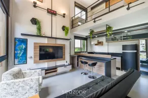 Beautiful Loft in Cond. with Pool YHD0105 - Image 2
