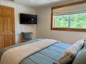 Guadalupe River Apt | 2BR-1BA | Sleeps 4 - Image 4