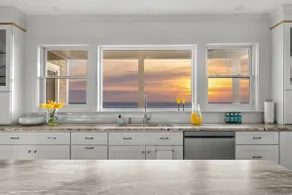 Waterfront Estate w/360 views, Hot Tub, Sleeps 12! - Image 2