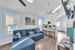 Cozy 3br Retreat, Four Blocks to Beach & Boardwalk - Image 2