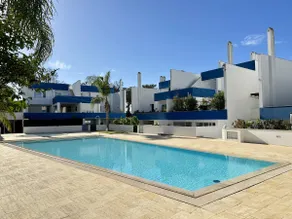 Quarteira Deluxe With Pool by Homing - Image 5
