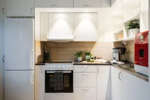 Guestly Homes - 1BR Scandinavian Comfort - Image 2