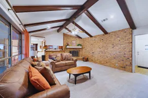 Retro Arcade Cabin, Sunroom & Views - Image 3