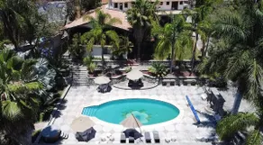 ANANA San Rafael | 4BR | Lake View, Pool & Jacuzzi - Image 5
