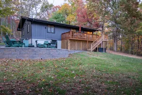 Cabin in Shenandoah - Private, Hot Tub, Firepit, Bocce Ball, Ping Pong - Image 4