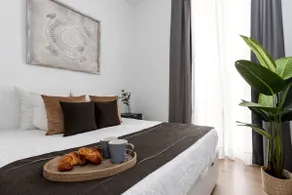 Pinzon Studios & Penthouse - Image 2