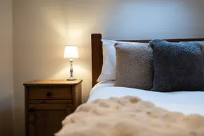 The Coach House - Beautiful Home in Cheltenham! - Image 2